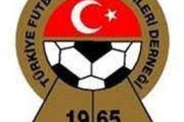 ''Antrenör Bilgi Güncellemeleri''